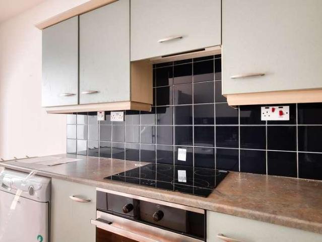 Flat for sale in Merchant City, Scotland