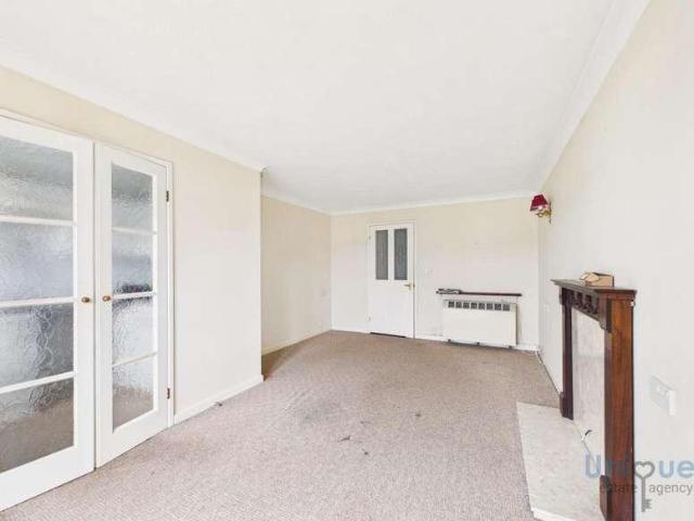 Flat for sale in Lancashire