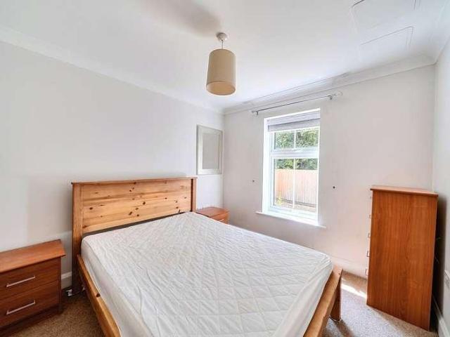 Flat for sale in The Slade, Oxfordshire