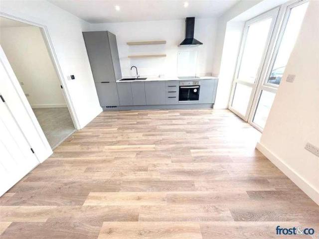 Flat for sale in Poole
