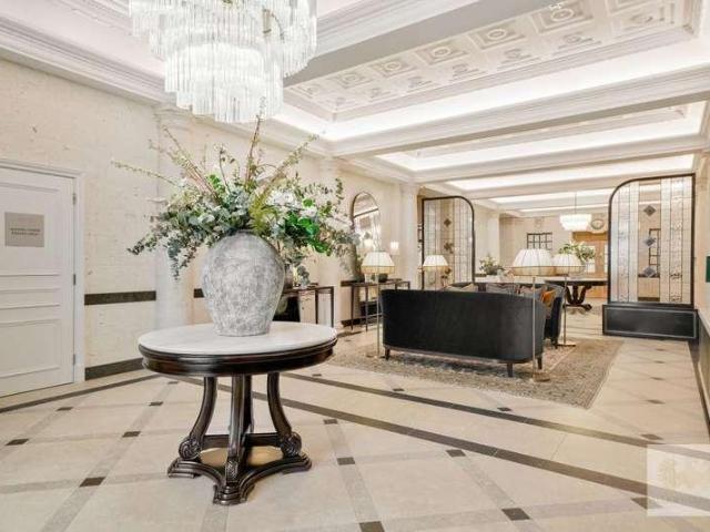 Flat for sale in Westminster, Greater London