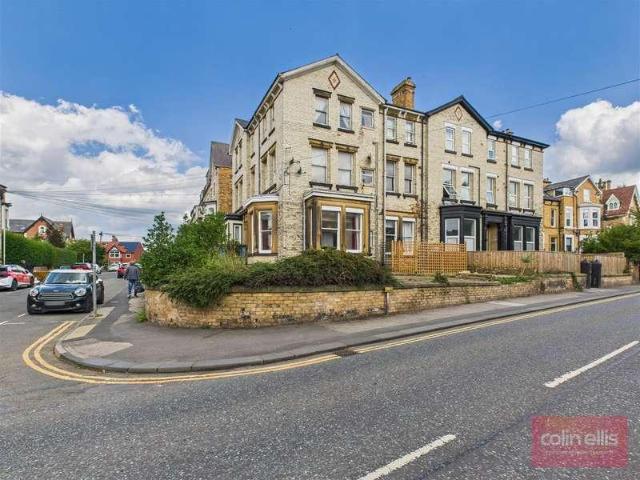 Flat for sale in South Cliff, Kepwick
