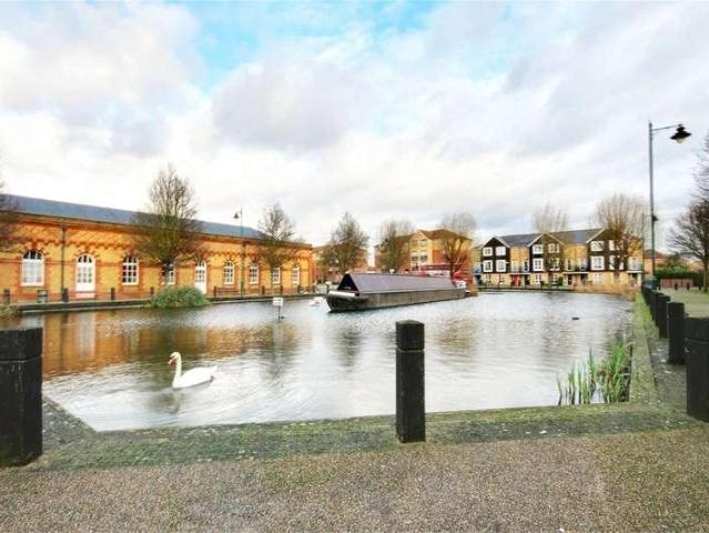 Flat for sale in Enfield Island Village, Greater London