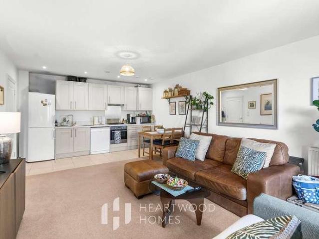 Flat for sale in St Albans