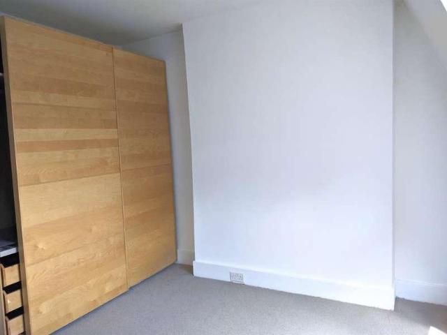 Flat for sale in South Hampstead, Greater London
