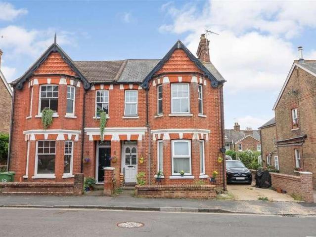 Flat for sale in New Town, Horsham