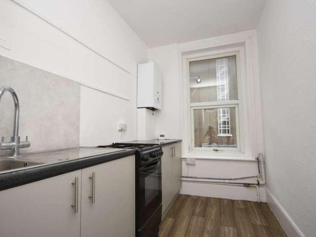 Flat for sale in Cliftonville West, Acol
