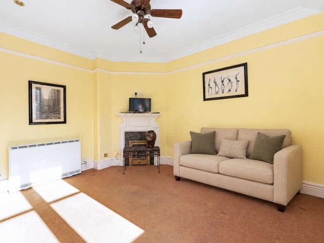 Flat for sale in Westminster, Greater London
