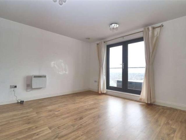 Flat for sale in Horsell, Woking