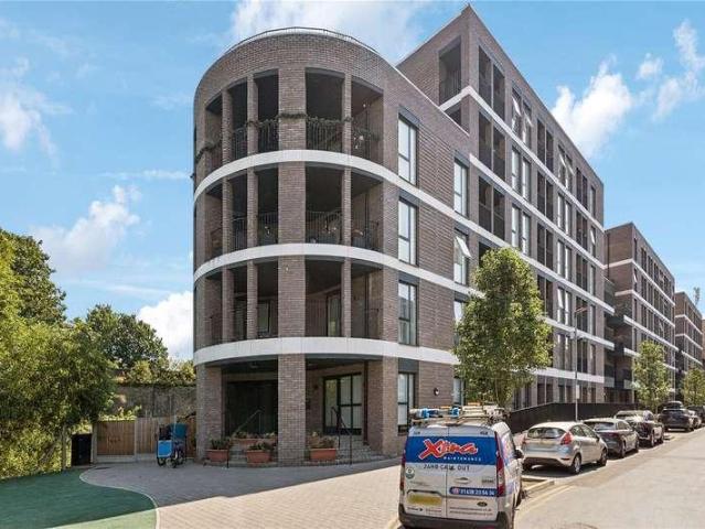 Flat for sale in London Borough of Merton, Greater London