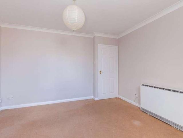 Flat for sale in Fishery, Maidenhead