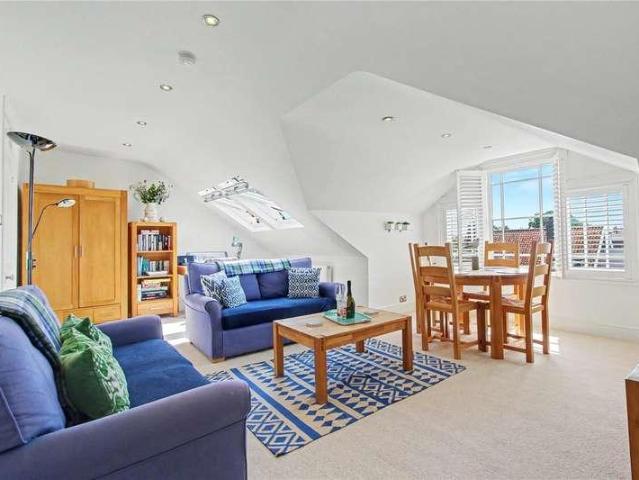 Flat for sale in Eastbridge, Suffolk