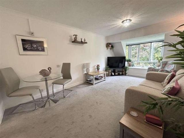 Flat for sale in Fulshaw Park, Wilmslow