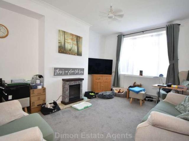 Flat for sale in Middlecroft, Hampshire