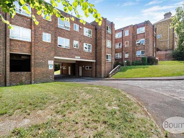 Flat for sale in Charlotteville, Westborough