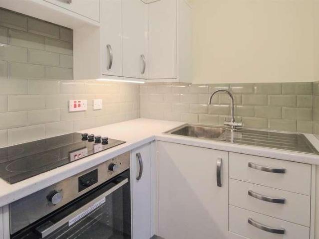 Flat for sale in Woodthorpe, Gedling