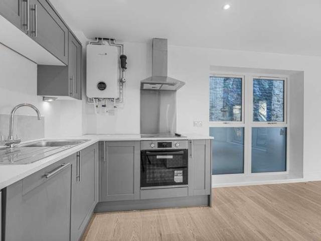 Flat for sale in Black Bourton, Oxfordshire