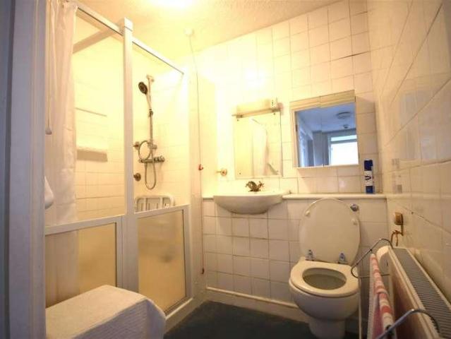Flat for sale in North Finchley, Isle Of Man