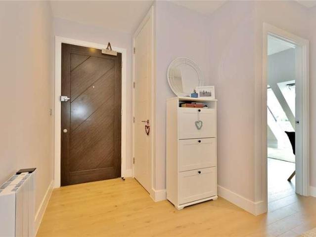 Flat for sale in Sheerwater, Woking
