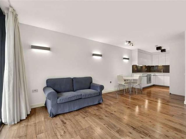 Flat for sale in East Marylebone, Marylebone