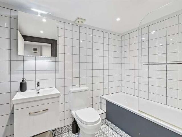 Flat for sale in Hollingdean, Brighton & Hove