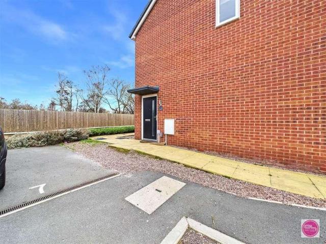 Flat for sale in Branston, East Staffordshire