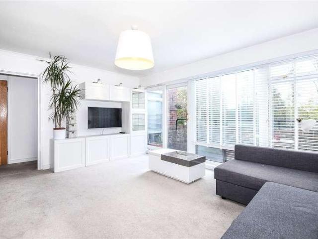 Flat for sale in Northwood, Isle Of Man