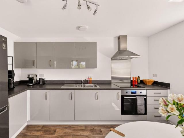Flat for sale in Feckenham, City Of Bristol