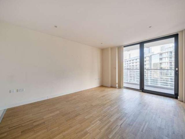 Flat for sale in Hulme, Manchester