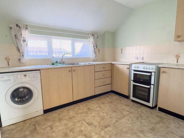 Flat for sale in Ancton, Arun