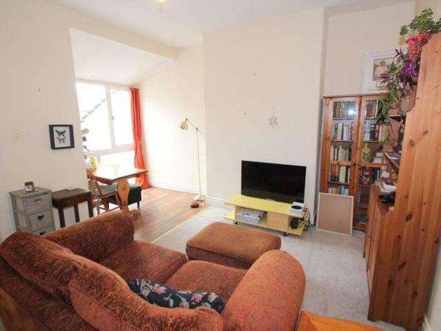 Flat for sale in Whitley Bay, North Tyneside