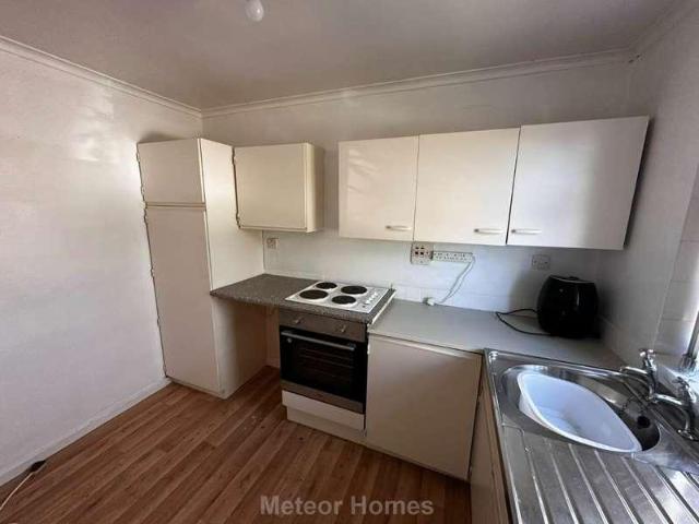 Flat for sale in Bradley, North East Lincolnshire