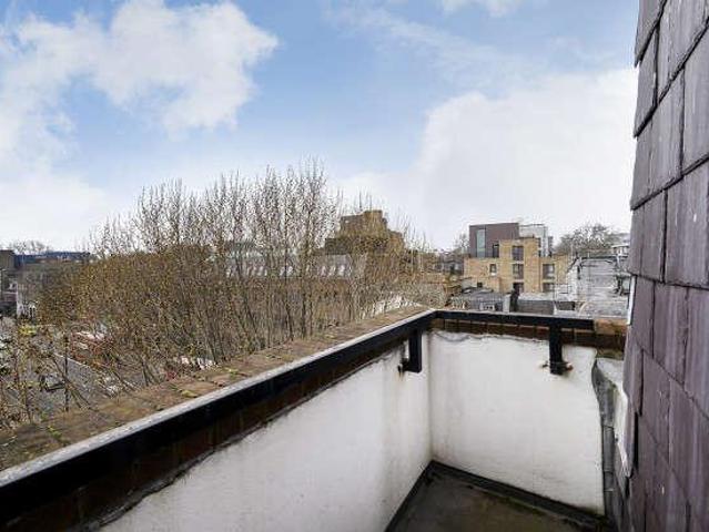 Flat for sale in King's Cross, Greater London