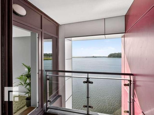 Flat for sale in Cardiff International Sports Village, Falcon Lodge