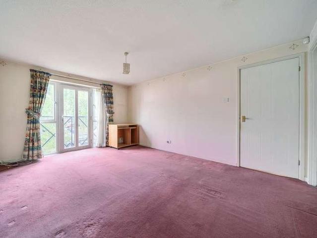 Flat for sale in Bermondsey, Greater London