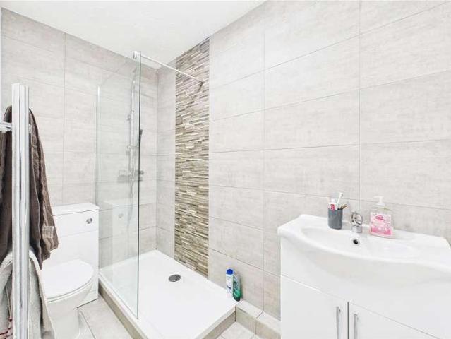 Flat for sale in Blackwell, Perryfields