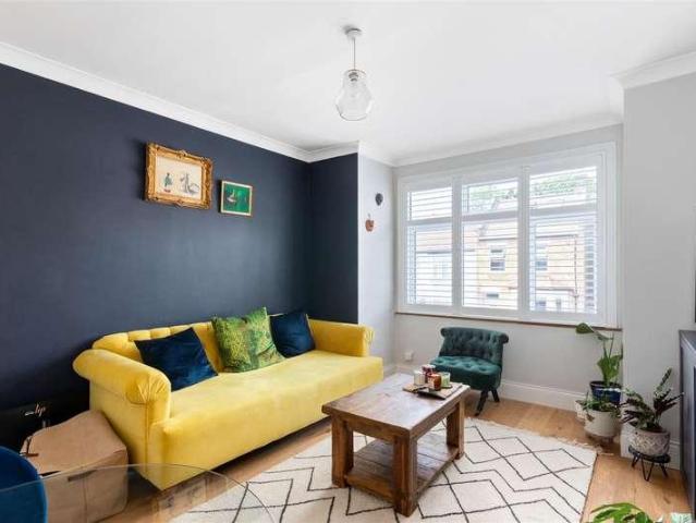 Flat for sale in London Borough of Merton, Greater London