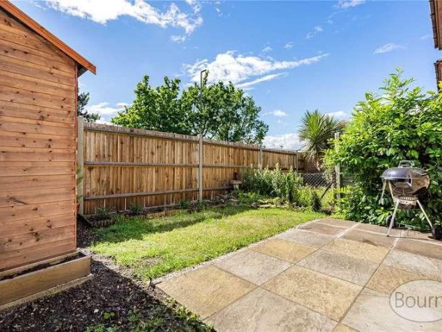 Flat for sale in Sheerwater, Woking