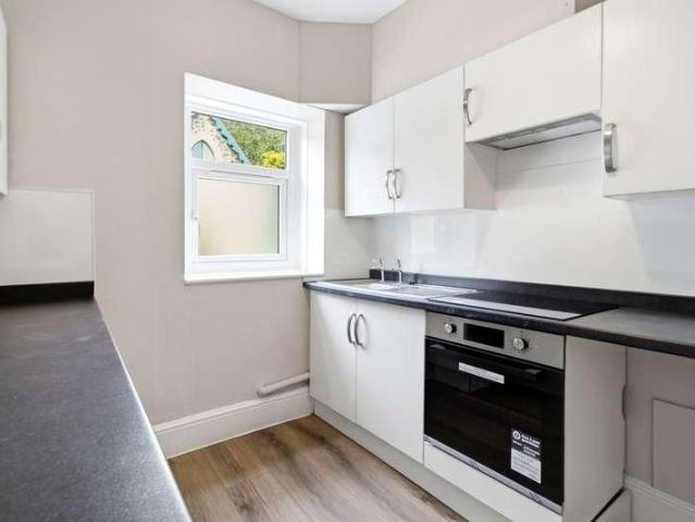 Flat for sale in Great Malvern, Forthampton