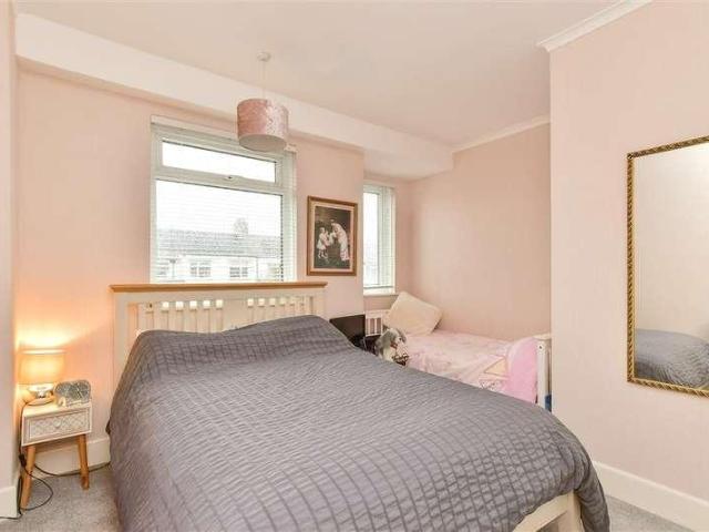 Flat for sale in Broadwater, Worthing