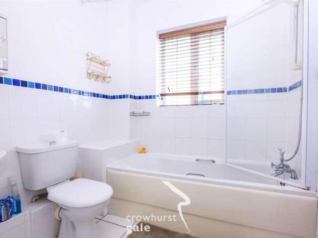 Flat for sale in Houlton, New Bilton