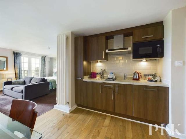Flat for sale in Hutton