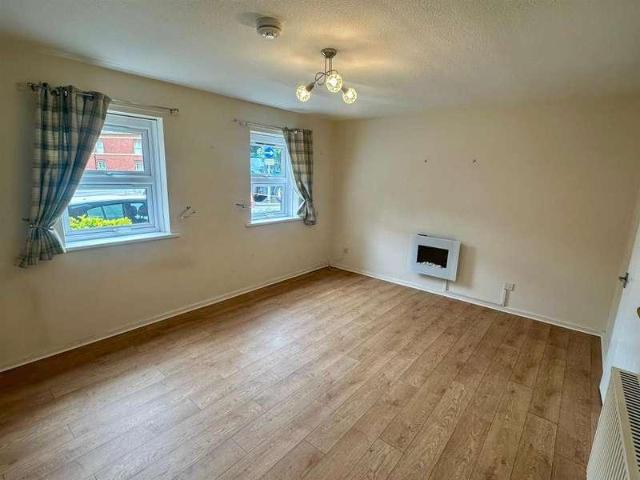 Flat for sale in Portfields, Lower Bullingham