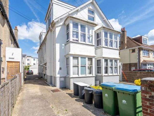 Flat for sale in Clapham, West Sussex