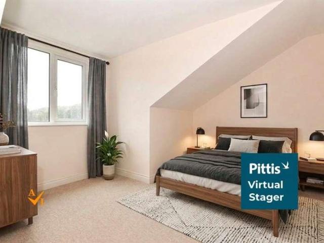 Flat for sale in Easton, Freshwater