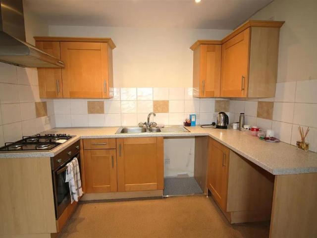 Flat for sale in Saltash, Cornwall
