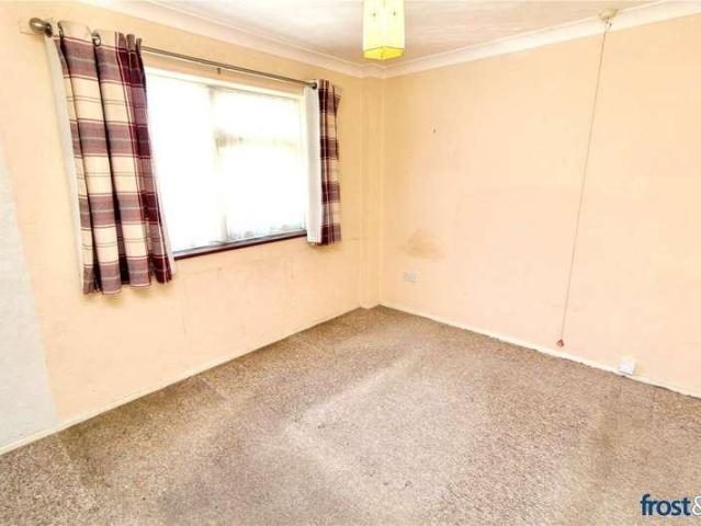 Flat for sale in Poole
