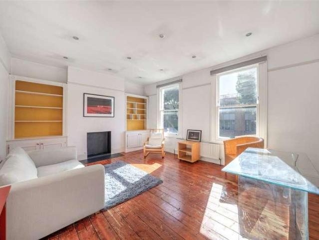 Flat for sale in Kensal Town, Greater London