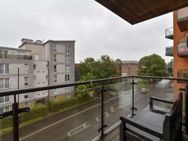Flat for sale in Glynde, West Sussex