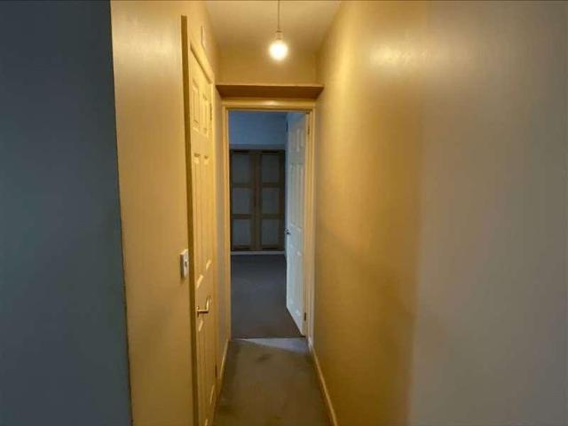Flat for sale in East Cliff, Acol